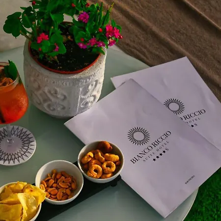 Hotel Bianco Riccio