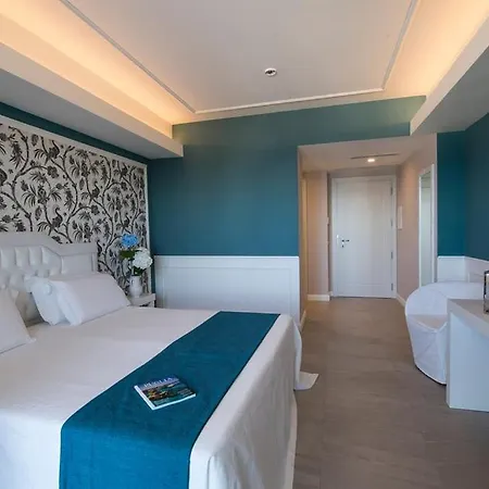 Bianco Riccio 4*