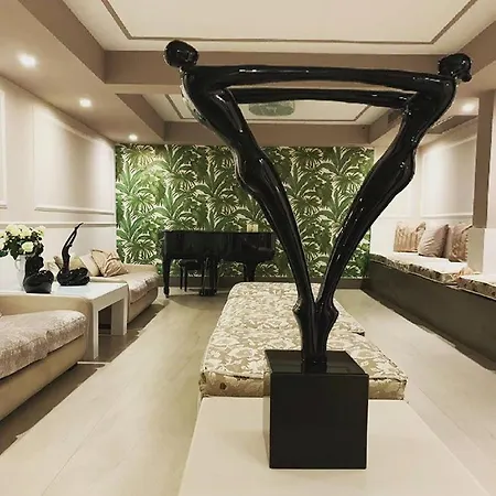 Bianco Riccio 4* Savelletri