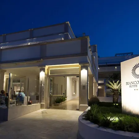 Bianco Riccio Hotel 4*