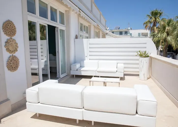 מלון Bianco Riccio 5*