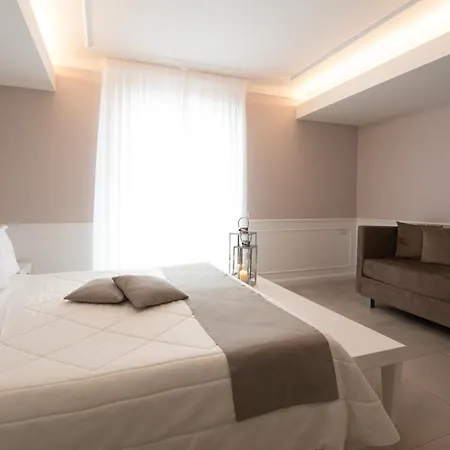 Bianco Riccio 5* Савеллетри