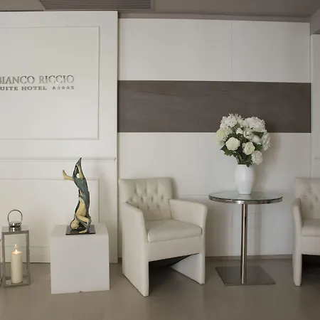 Bianco Riccio 5*
