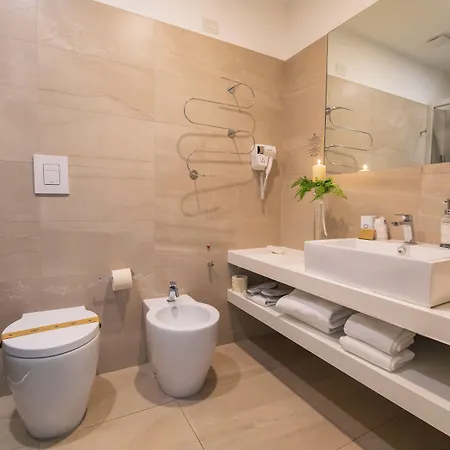 Bianco Riccio 5*