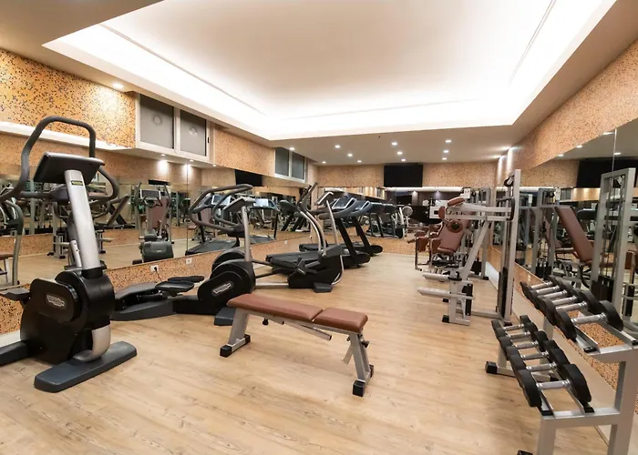 Bianco Riccio 5* سافيلّيتري