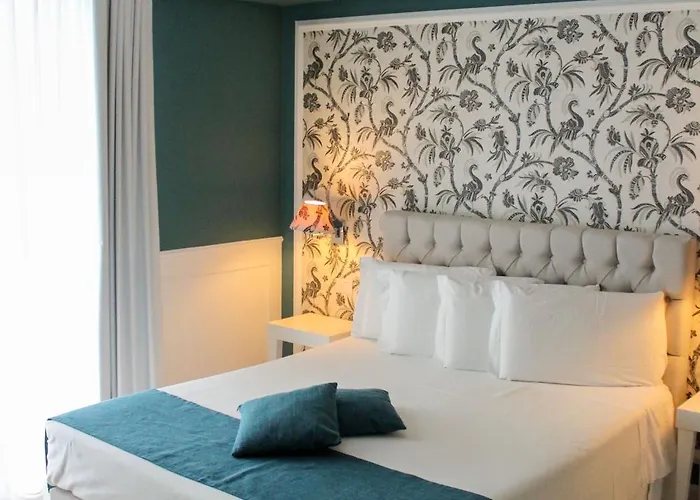 فندق Bianco Riccio 5*