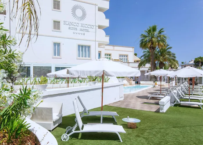 فندق Bianco Riccio 5*