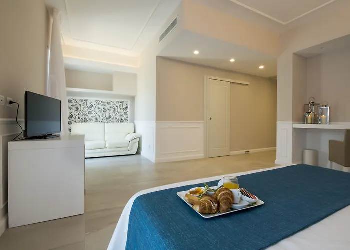 Bianco Riccio فندق