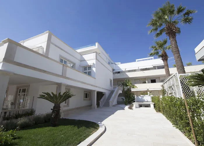 Bianco Riccio فندق