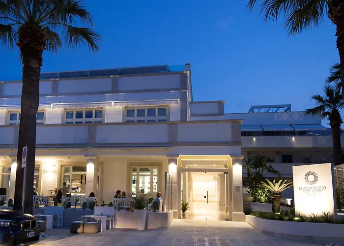 فندق Bianco Riccio سافيلّيتري